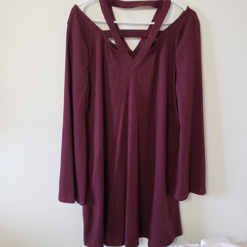 Doe & Rae Medium Cold Shoulder Ribbed Dress